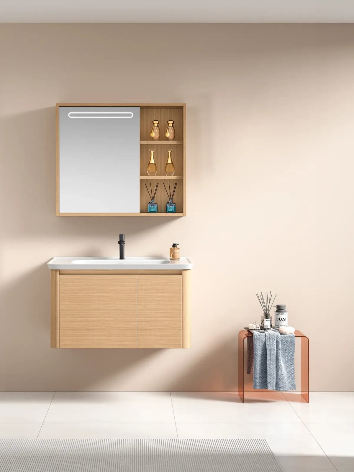 Florent Plus vanity